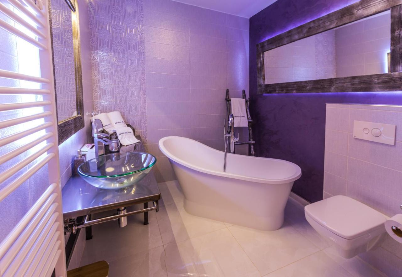 Apartman Luxury - Veľký Slavkov Exteriör bild
